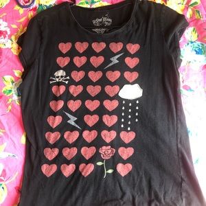 Vintage 00s emo shirt